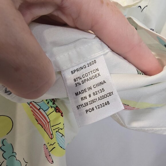 NWT Fresh Produce Button-up Shirt Beahkeen Oxford Camp Size Medium - Picture 5 of 7